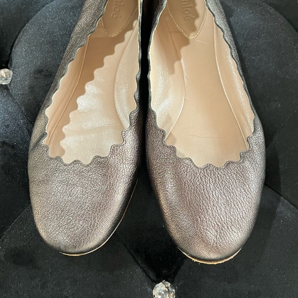 Chloe Shimmering Silver Scalloped Flats - Picture 8 of 14